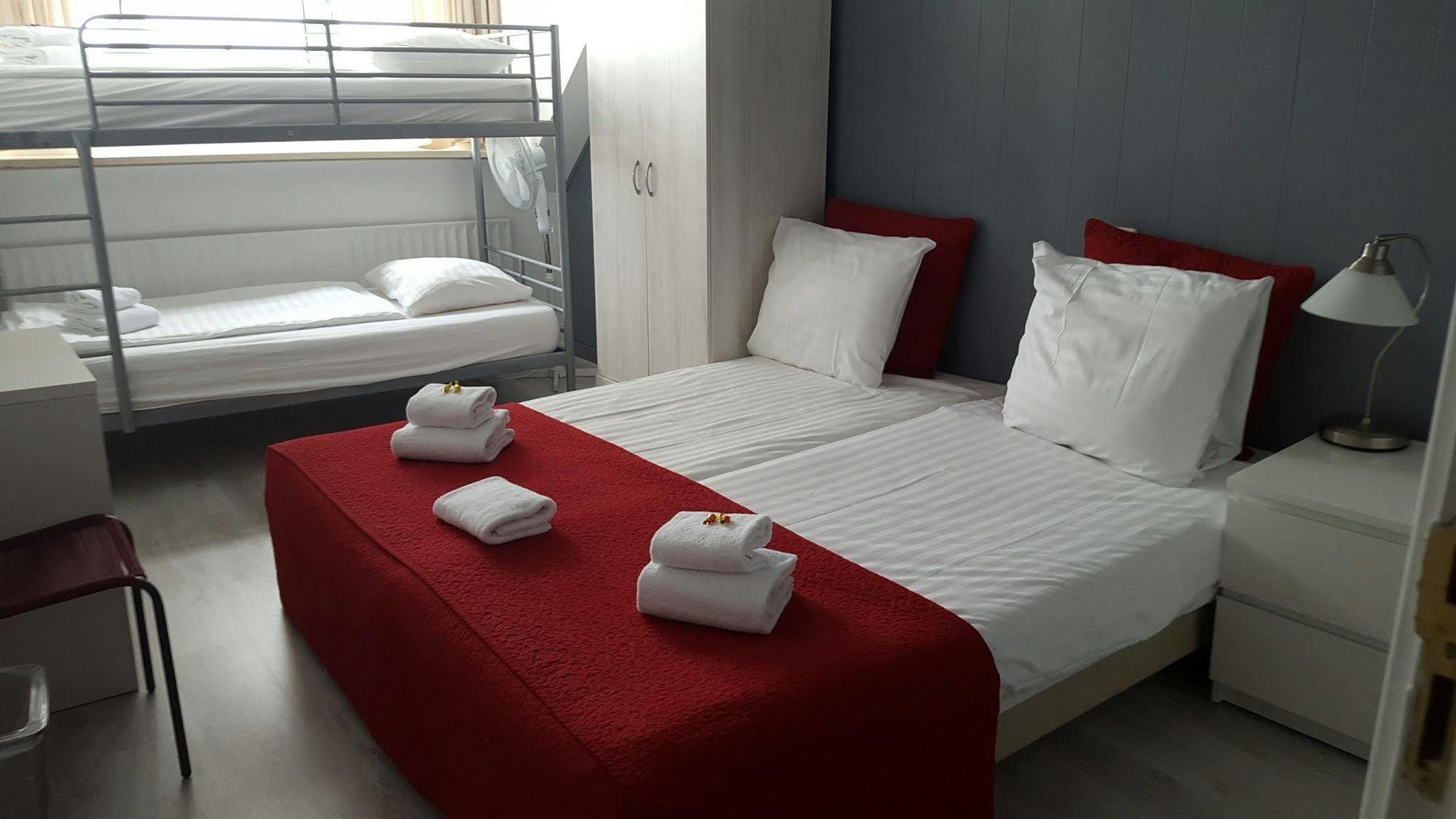 Dupuis Hotel 2*